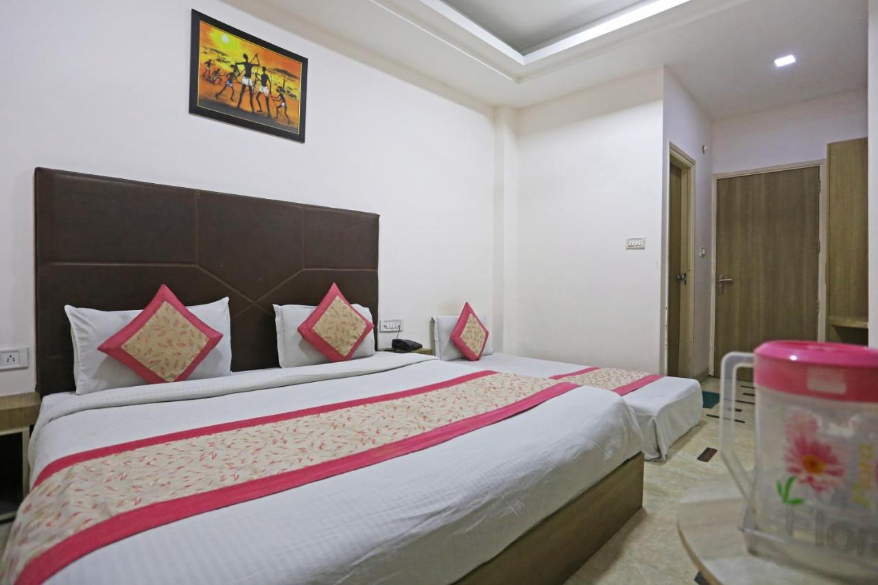 Sterling Inn, New Delhi