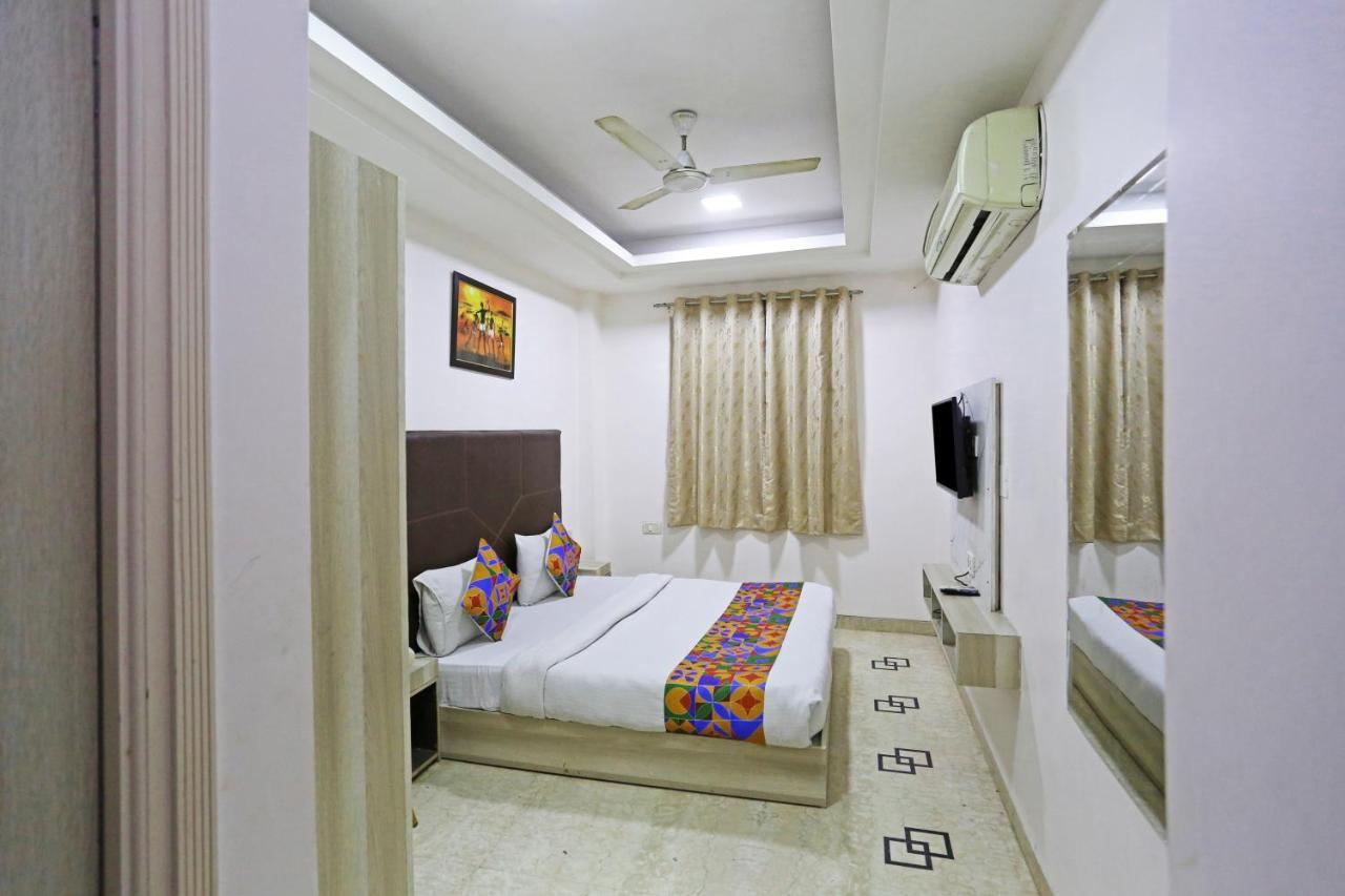 Sterling Inn, 3* New Delhi