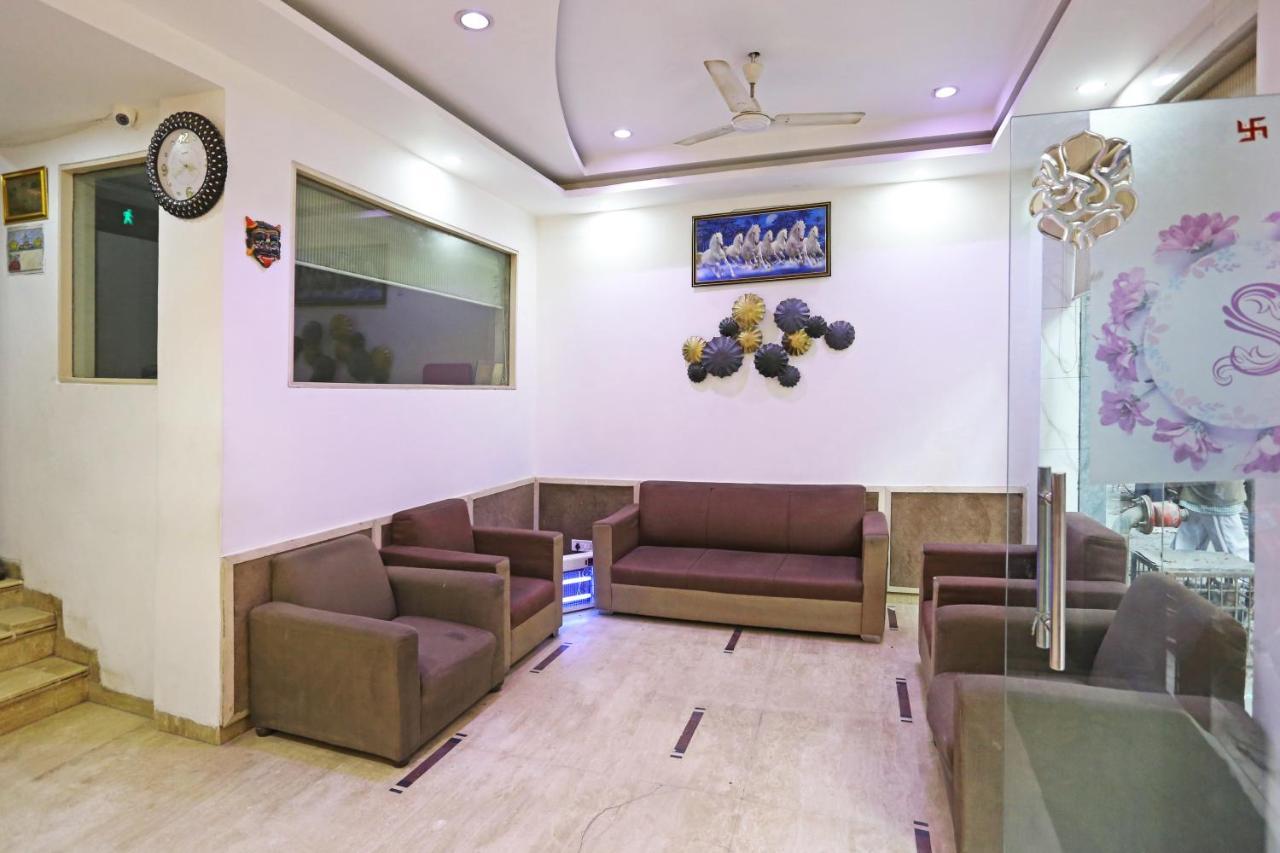 Sterling Inn, New Delhi