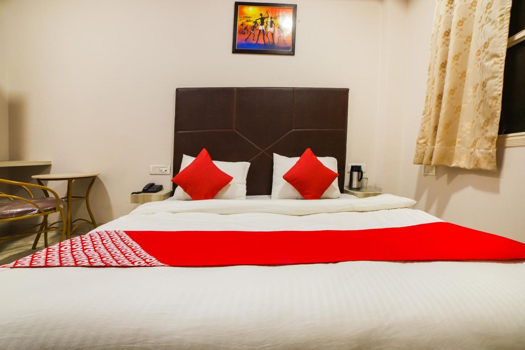 Hotel Sterling Inn,