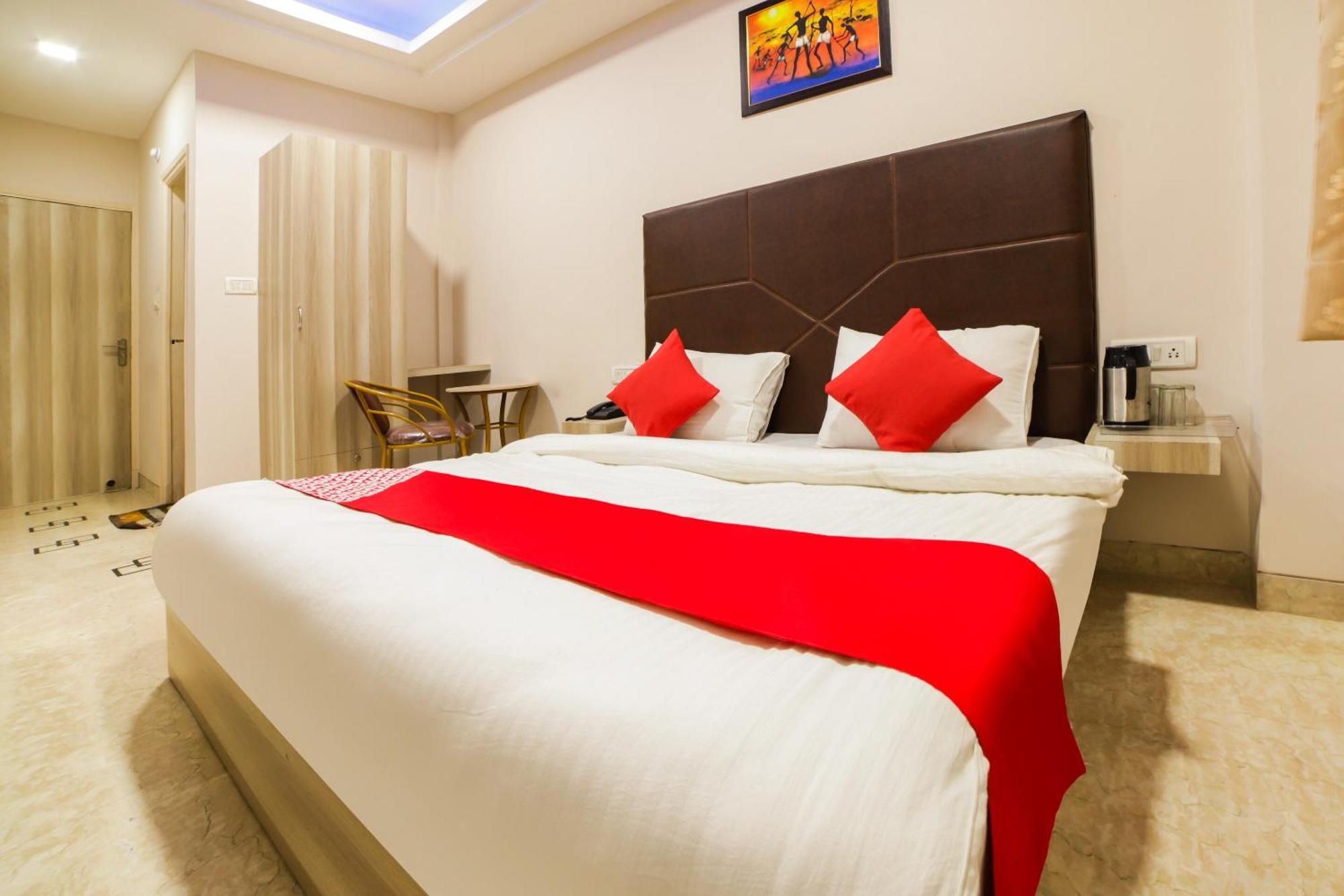 Sterling Inn, New Delhi