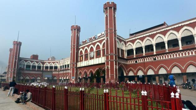 Hotel Sterling Inn, New Delhi