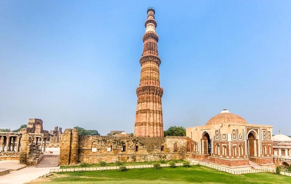 Sterling Inn, 3* New Delhi